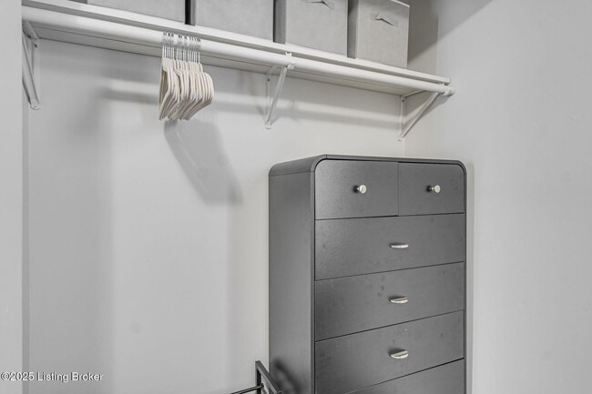 Building Photo - 1017 S Shelby St