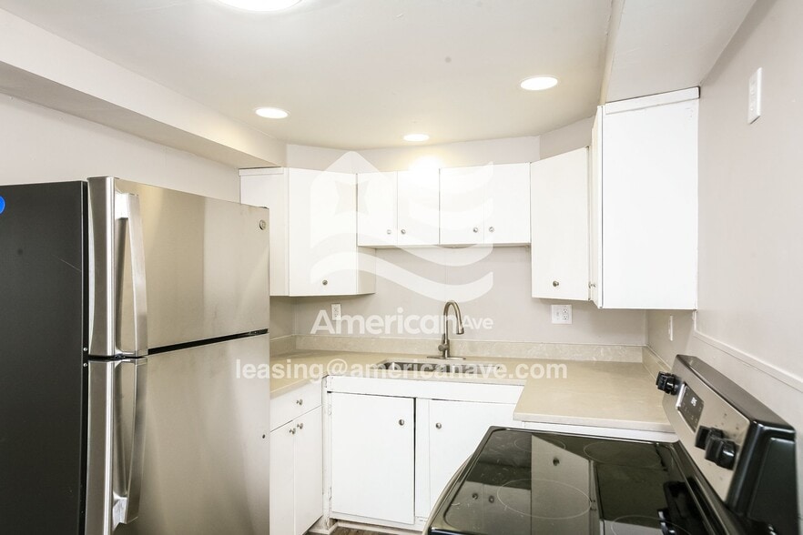 Building Photo - 1206 McKinley Ave