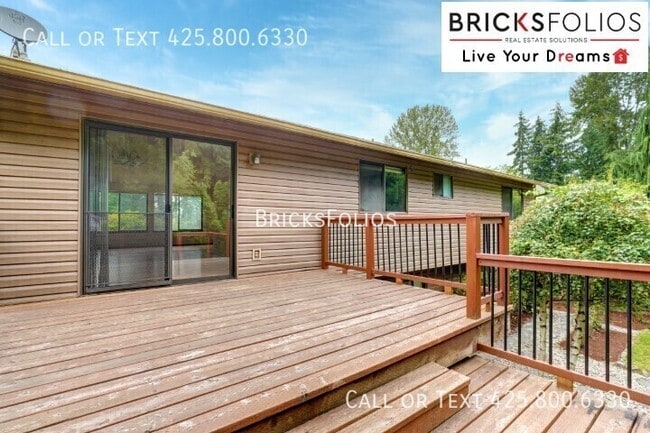 Building Photo - 6007 150th Ct NE