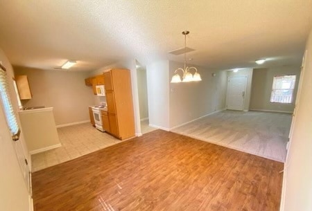 Building Photo - 8730 Hayden Glenn Dr