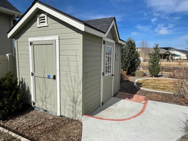 Building Photo - Beautiful 2 bed, 2 bath home with office/3rd bedroom in Eagle just off State and Linder in the Pr...