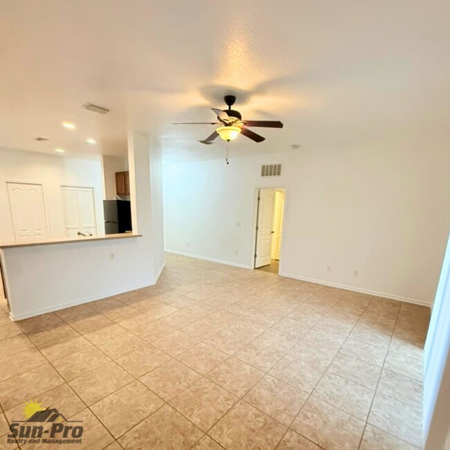 Building Photo - 1932 Cove Point Rd