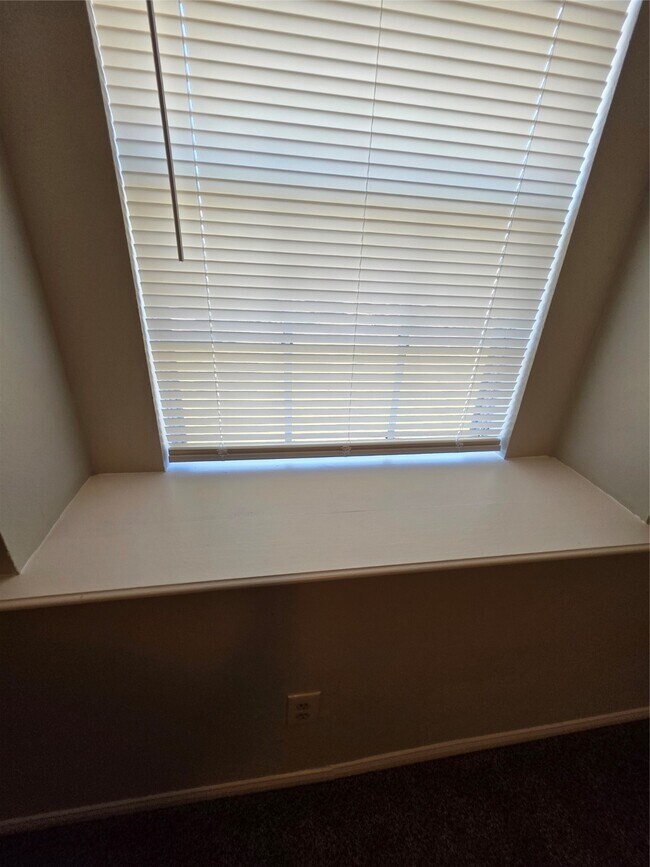 Building Photo - 1969 Country Village Blvd