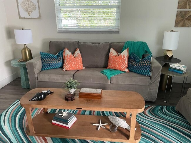 Building Photo - 1910 Morrill St