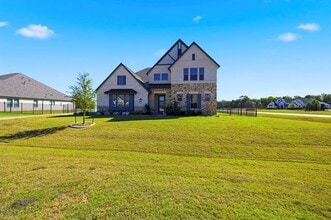 Building Photo - 920 Moon Deck Trl