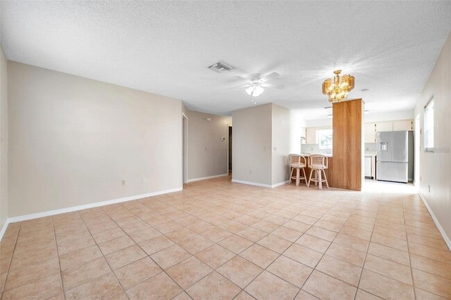 Building Photo - 6632 Hickorywood Ln