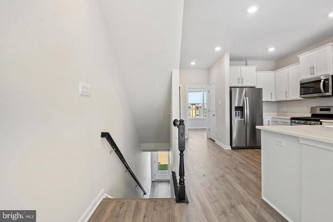 Building Photo - 344 Ensemble Wy