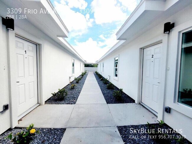 Building Photo - 3309 Frio Ave