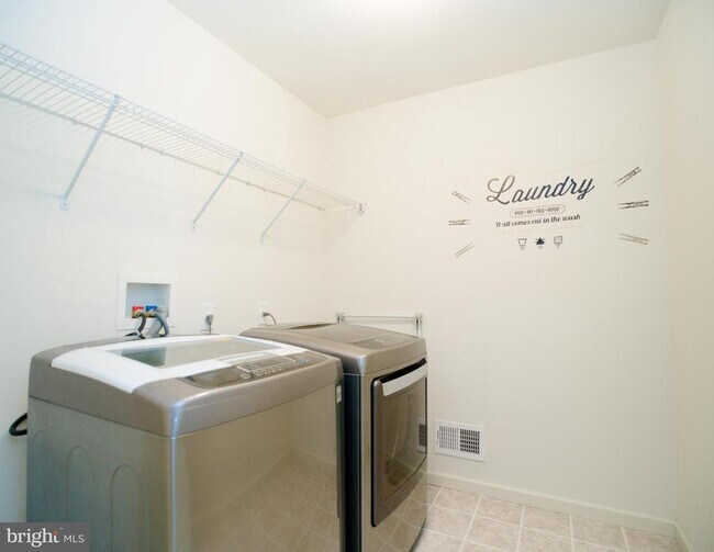 Building Photo - 339 Pennycress Rd