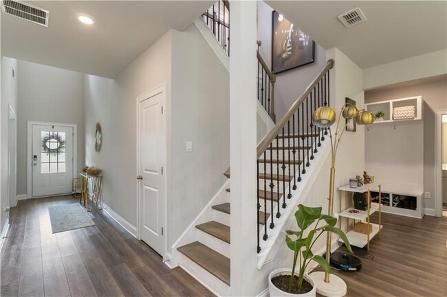 Building Photo - 4367 Bethany Manor Dr