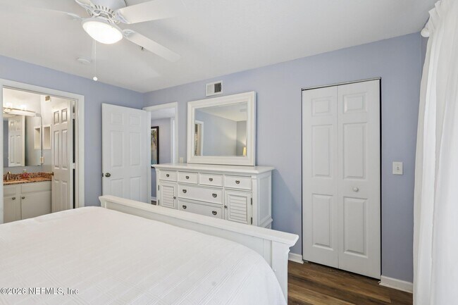 Building Photo - 204 Sixteenth St