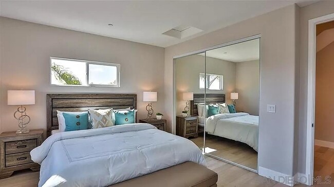 Building Photo - 5051 Savannah St