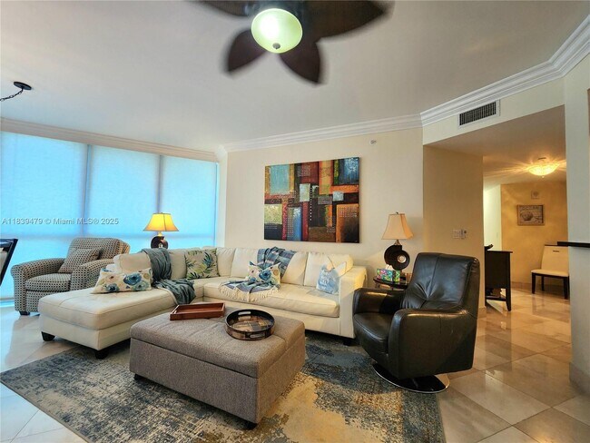 Building Photo - 3101 S Ocean Dr