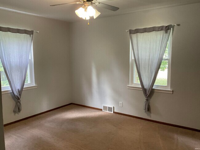 Building Photo - 2507 Hobson Rd