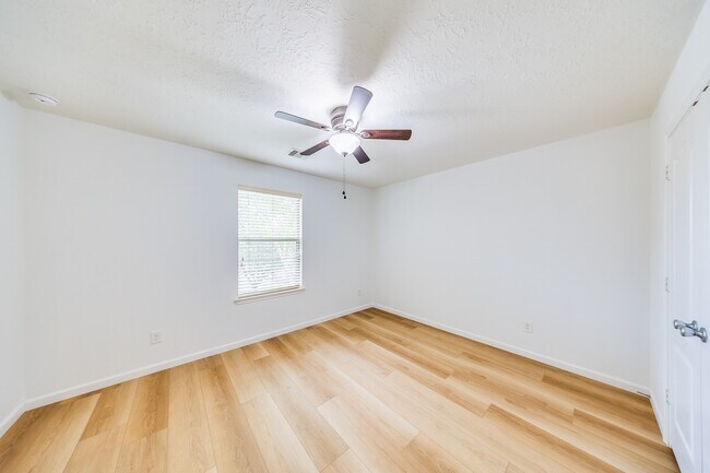 Building Photo - 21415 Sagrantino Ct