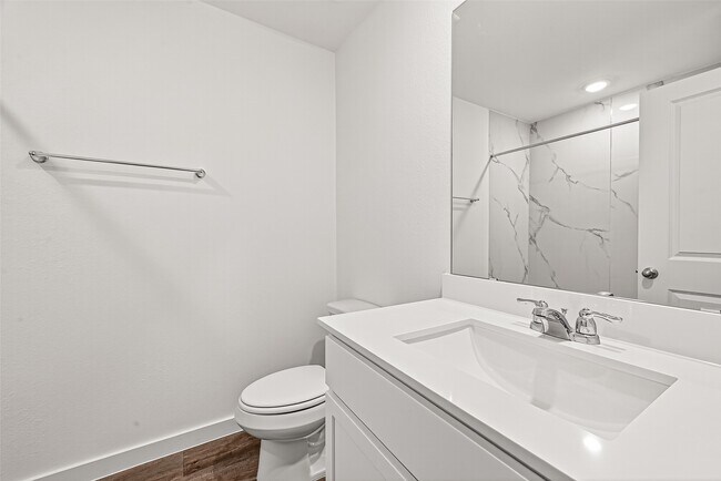 Building Photo - 6008 Jasper Hl Dr