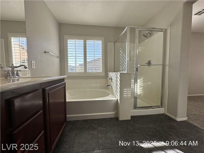 Building Photo - UPGRADED HENDERSON HOME IN GATED COMMUNITY!!