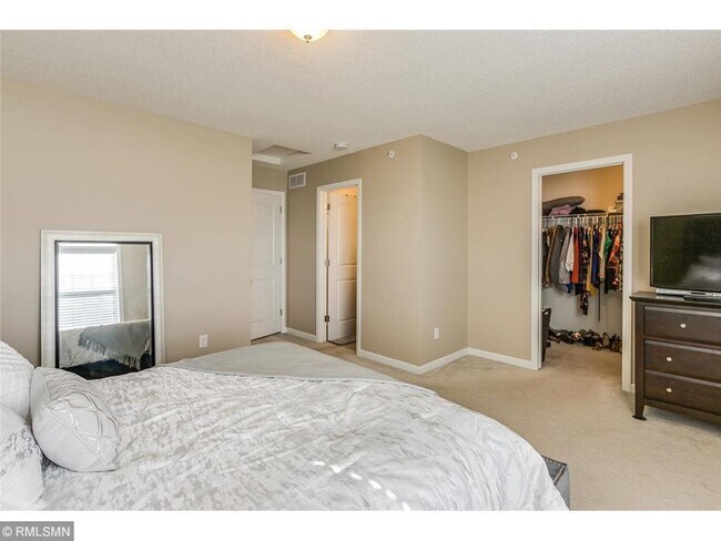 Building Photo - 5149 95th Way N