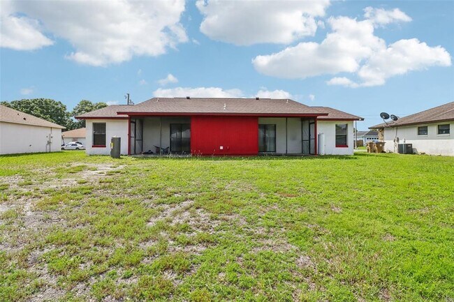 Building Photo - 384 Cocoa Ct