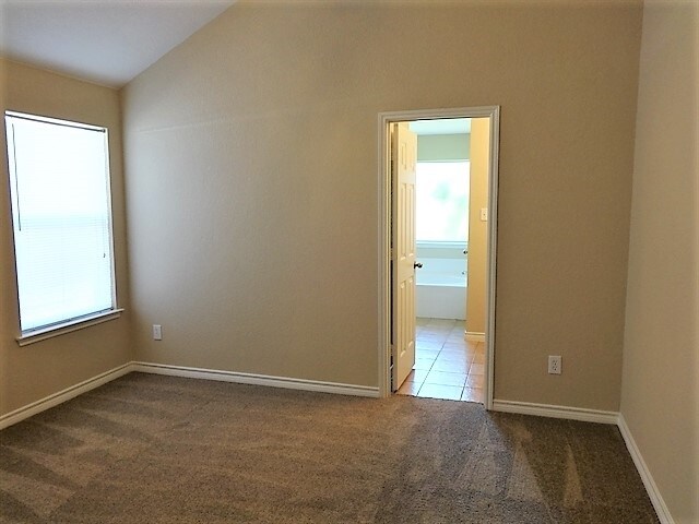 Building Photo - 9308 Marilyn Ct
