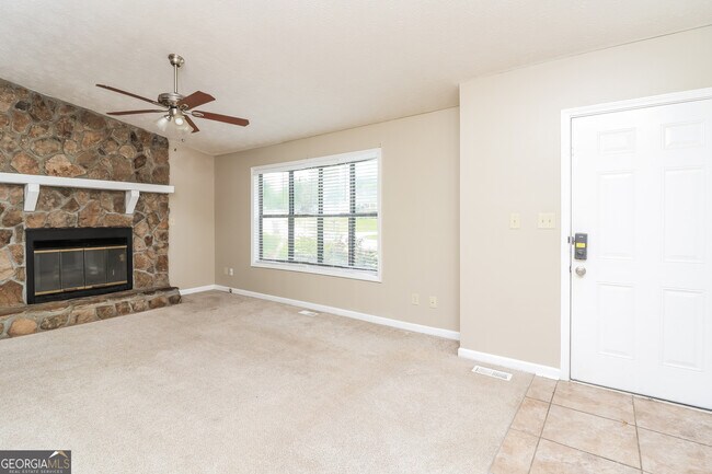 Building Photo - 2434 Wood Meadows Dr