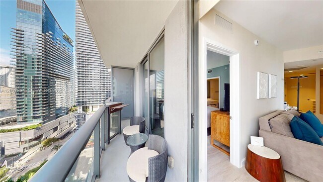 Building Photo - 55 SW 9th St