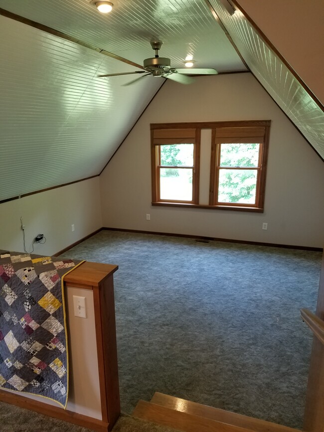 Bedroom - 1608 NW 650th Rd