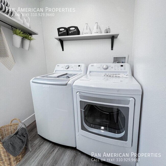 Building Photo - 1033 S Montebello Blvd