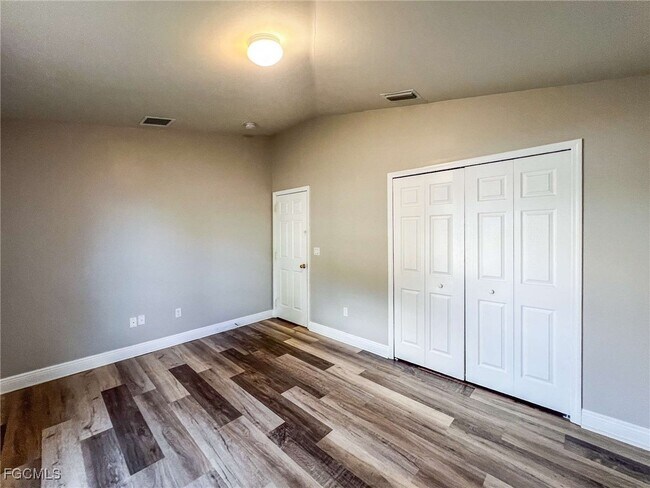 Building Photo - 4304 12th St W