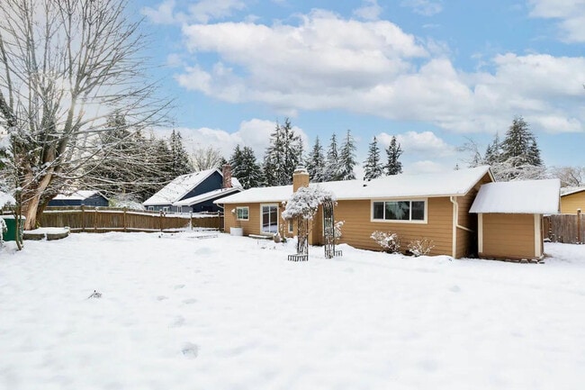 Building Photo - 629 212th St SW