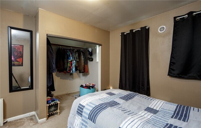 Building Photo - Garden Property Devel, LLC - 821 Billy Fra...