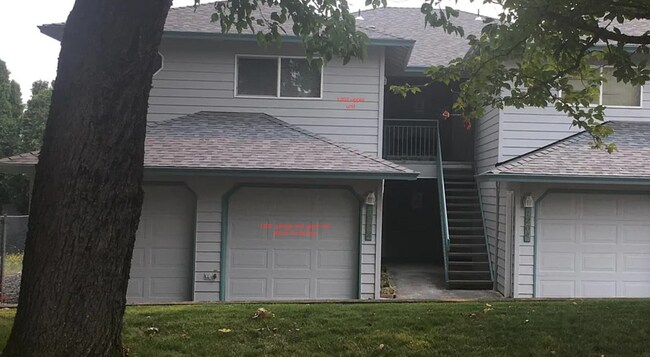Building Photo - 1202 SW 257th Dr