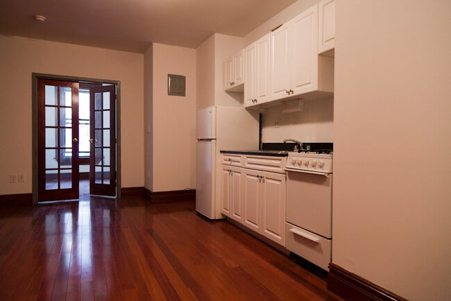 Building Photo - 1408 Madison Ave