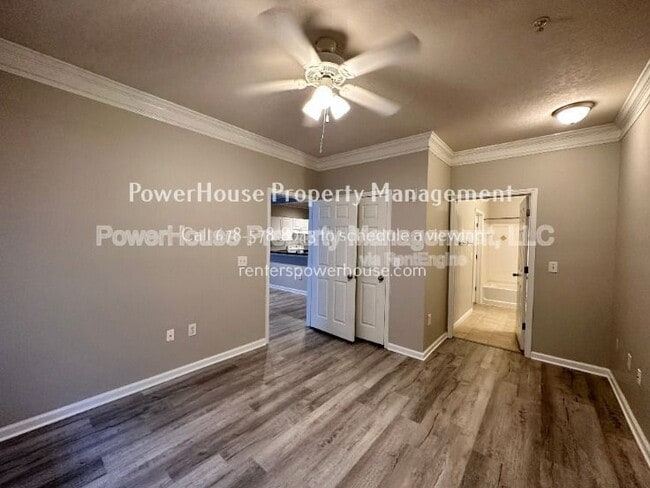 Building Photo - 1850 Cotillion Dr