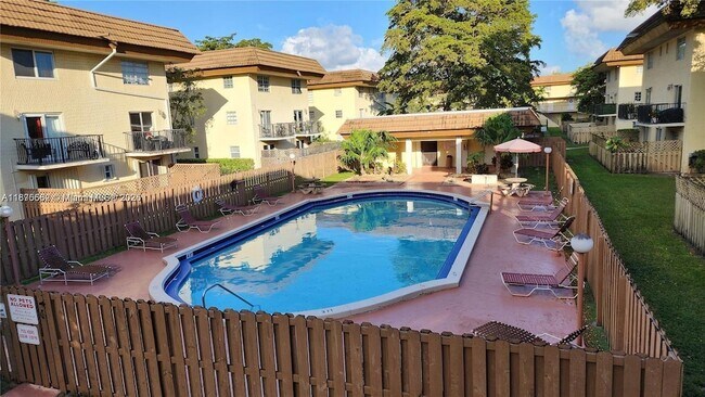 Building Photo - 8600 SW 109th Ave