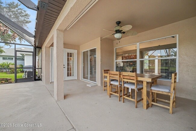 Building Photo - 722 Falls Creek Dr