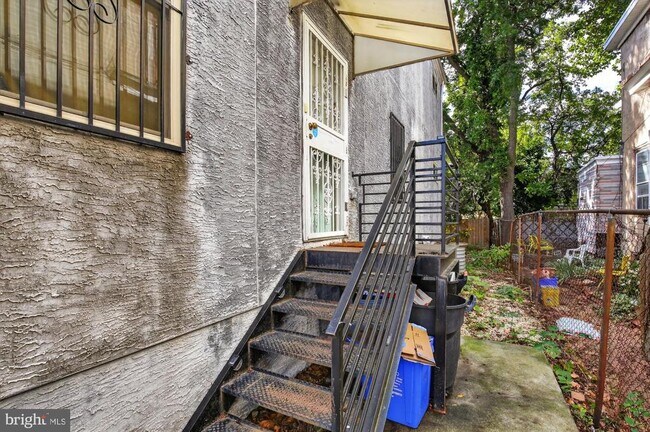 Building Photo - 602 N 43rd St