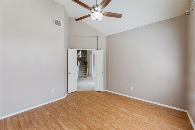 Building Photo - 1003 Antelope Ridge