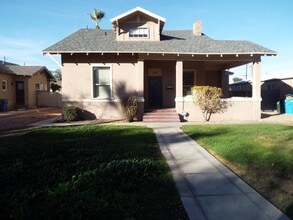 Building Photo - Historic Beauty 4 Bedroom 3 Bathroom