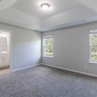 Building Photo - 319 Richmond Dr
