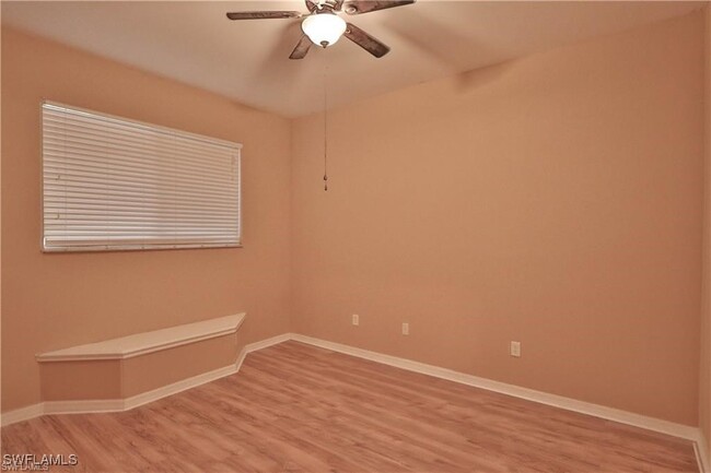 Building Photo - 10240 Olivewood Way