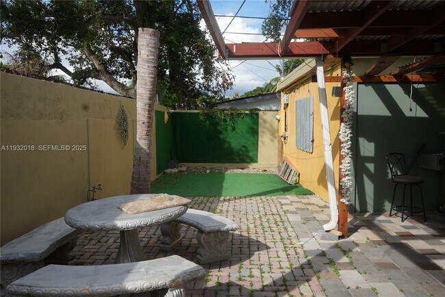 Building Photo - 3285 NW 97th St