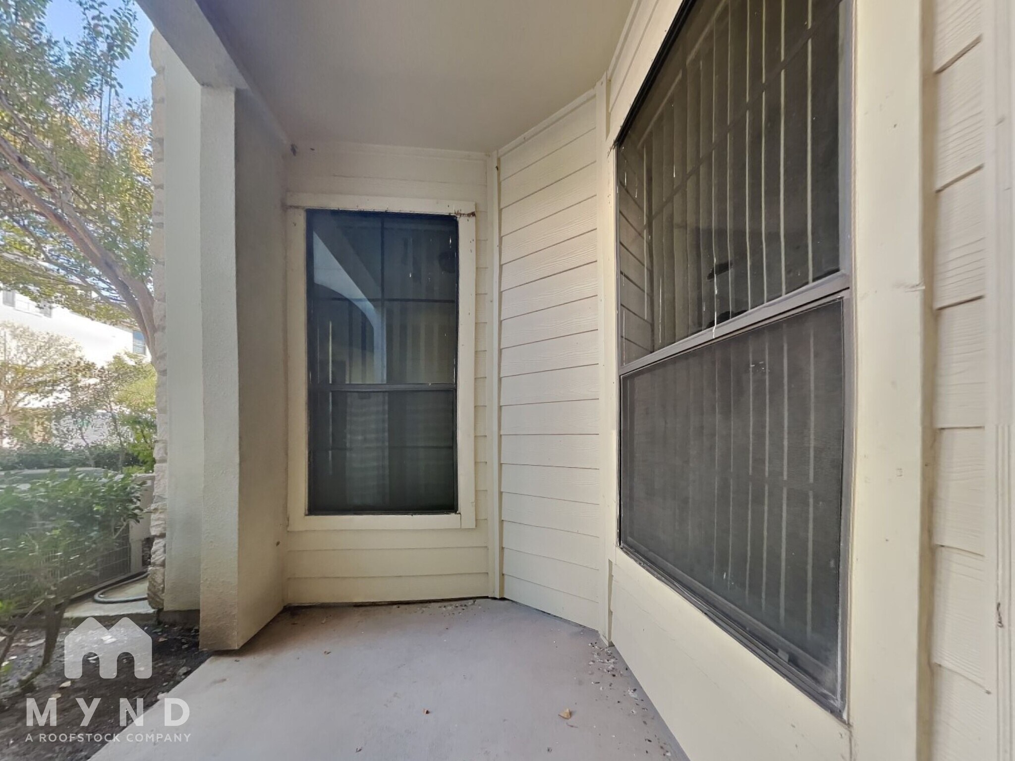 Building Photo - 7701 Rialto Blvd