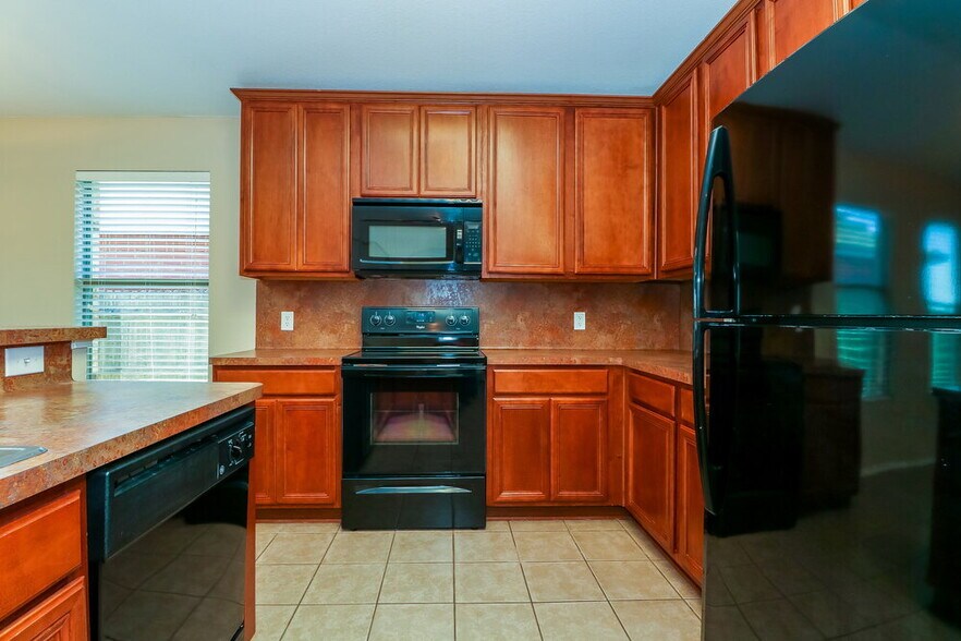 Building Photo - 7307 Fossil Creek Dr