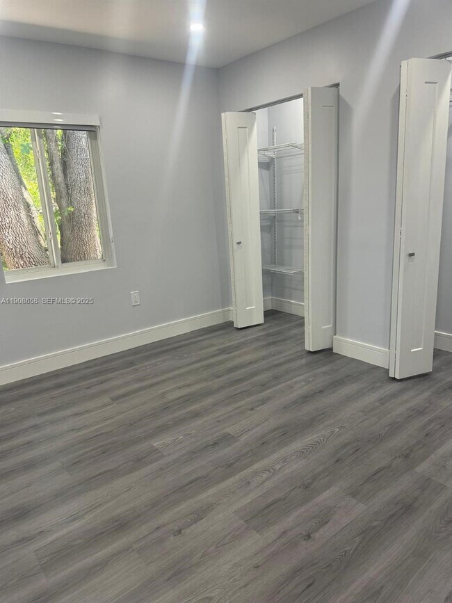 Building Photo - 1230 NW 70th St