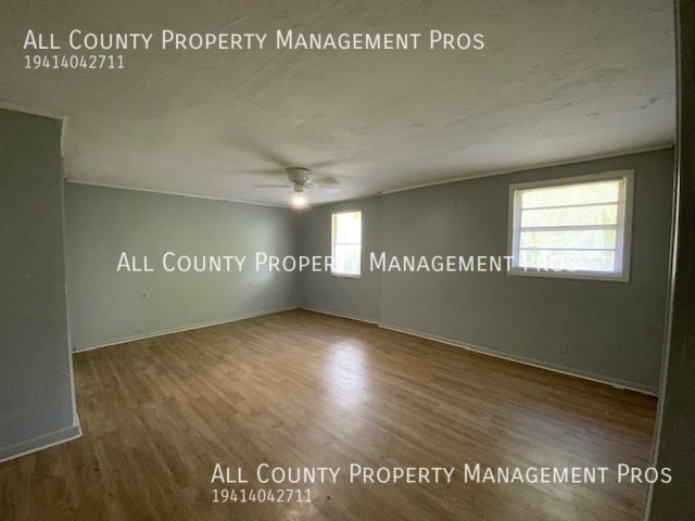 Building Photo - 1008 7th St E