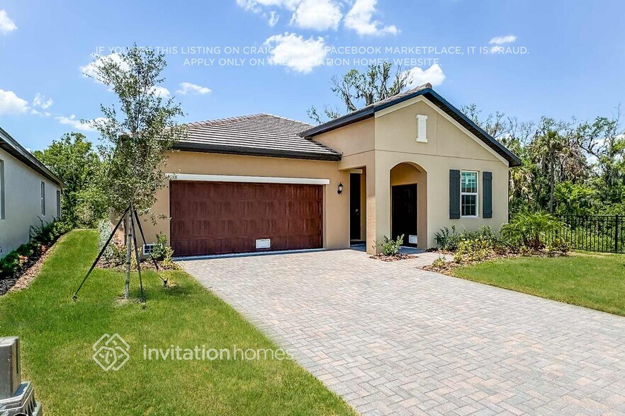 Building Photo - 14328 20th St E