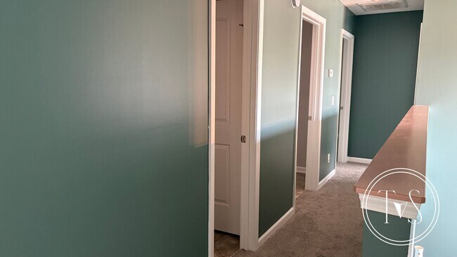 Building Photo - RATE DROP ALERT (was $2700/month) and FALL...