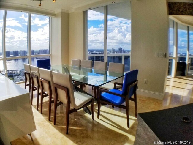 Building Photo - 18201 Collins Ave