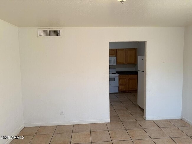 Building Photo - 4829 N 37th Ave